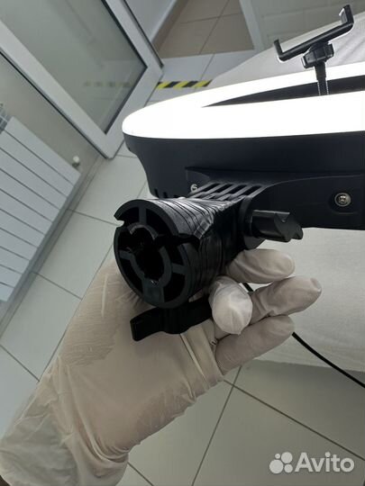 Кольцевая лампа со штативом