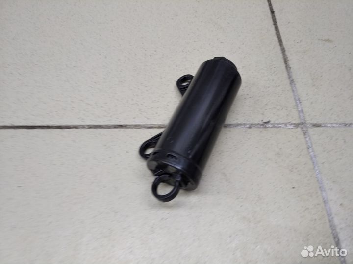 Демпфер бардачка Hi Lux 2015