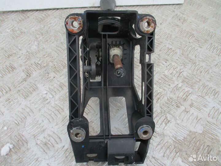 Кулиса МКПП Toyota Yaris 2004г 1SZ 1.0