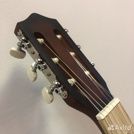 Классическая гитара Amistar