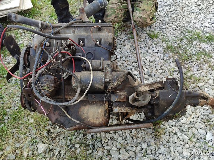 Двигатель газ