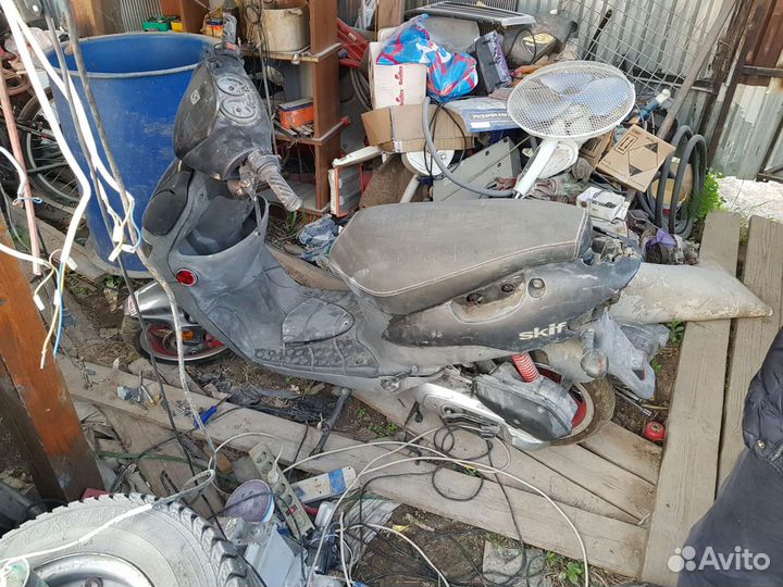 Скутер Stels skif