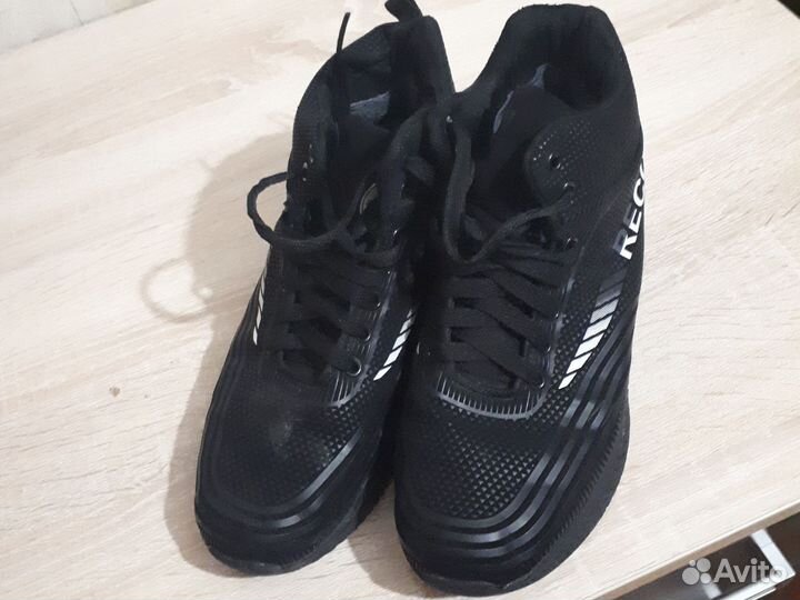 Кроссовки зимние на мальчика