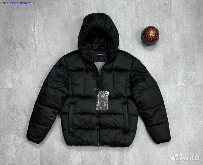 Зимняя элегантность: пуховик Armani