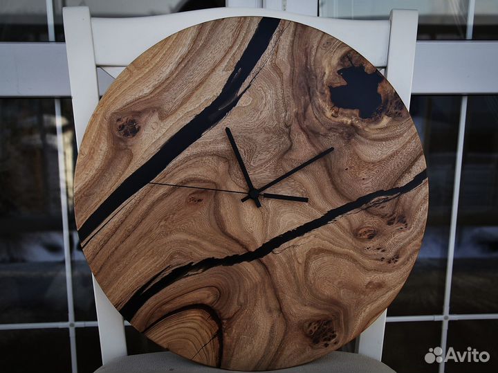 Часы из дерева, часы из массива