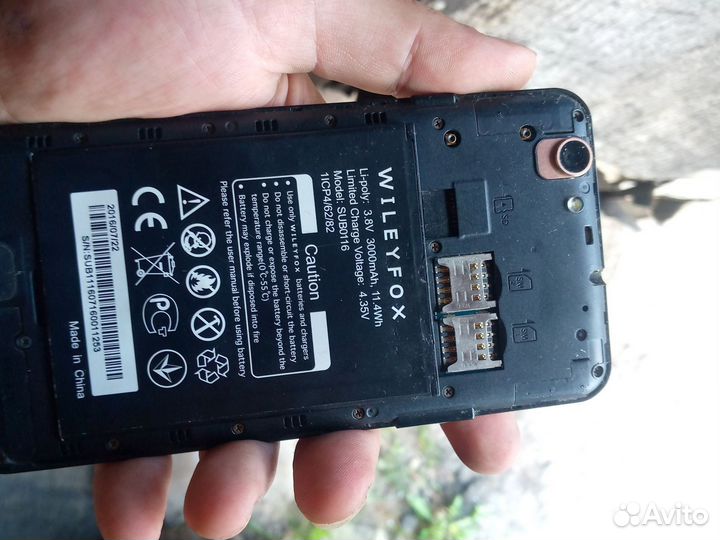 Wileyfox Spark X, 2/16 ГБ