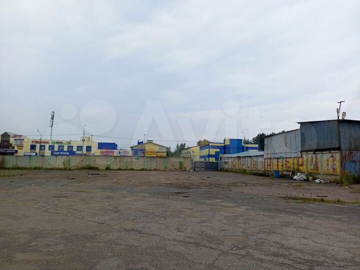 Торговая площадь, 27 м²