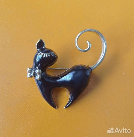 Брошь Кошка. Новая