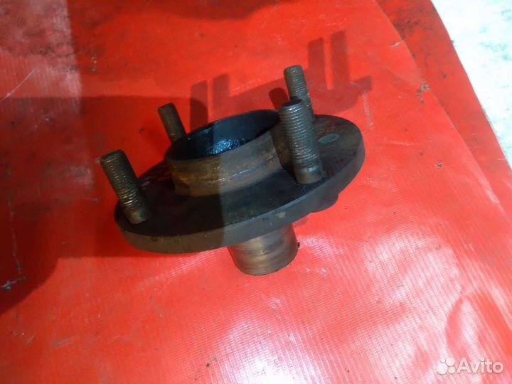 Ступица передняя Nissan almera n16