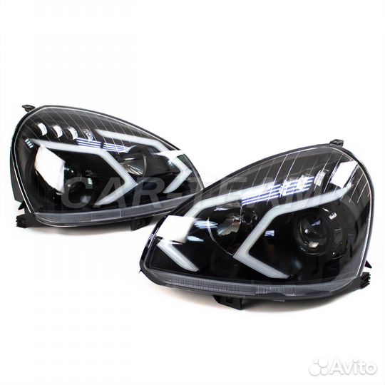 Фары на стиле AMG с би-линзой на Лада Приора