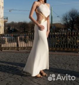 Платье вечернее/свадебное с открытой спиной 42-44