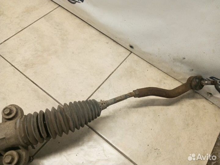Рулевая рейка Toyota Yaris 1SZ FE 2003