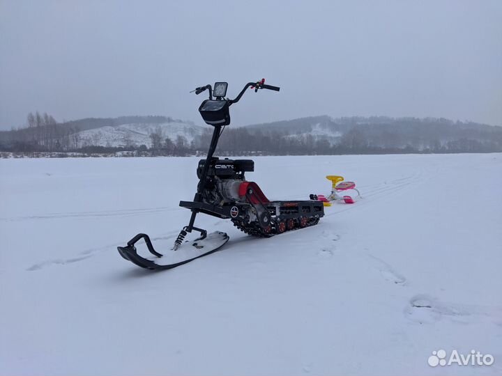 Мотоснегокат