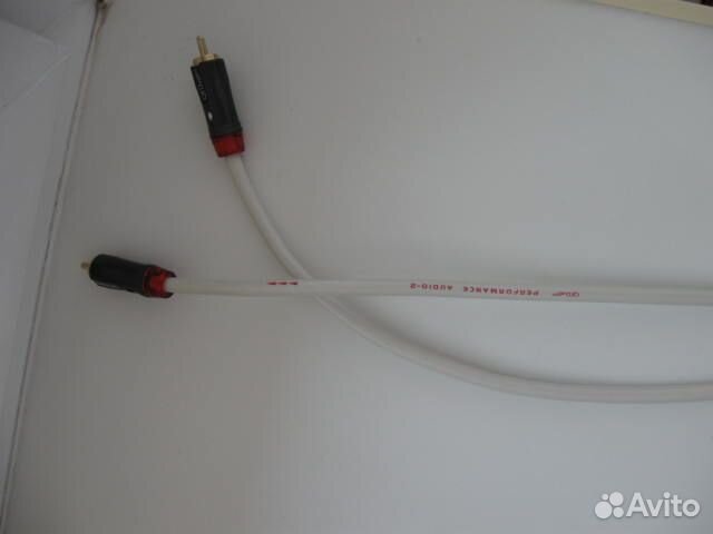 Межблочный кабель Qed