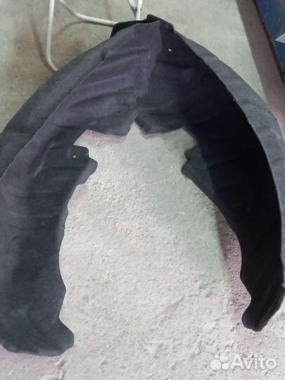 Mitsubishi outlanderXL задние подкрылки