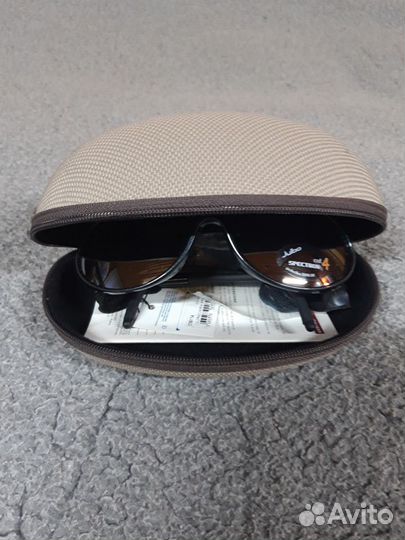 Очки солнцезащитные горные