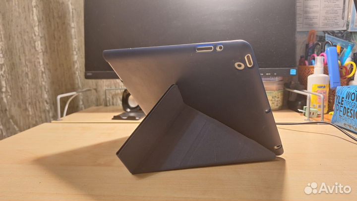 Продам планшет iPad 2 wifi