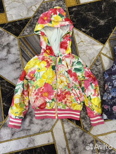 Ветровка и жилетка 104