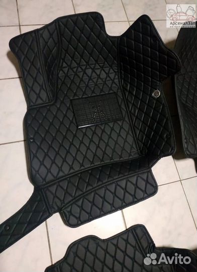5d коврики из экокожи Land Cruiser 100 черные