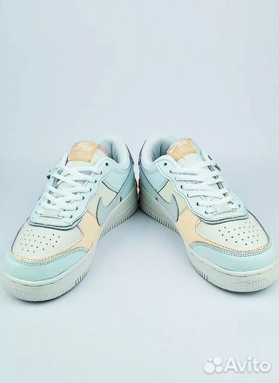 Кроссовки nike женские 40 размер новые