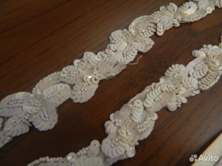 Антикварные изделия из бисера