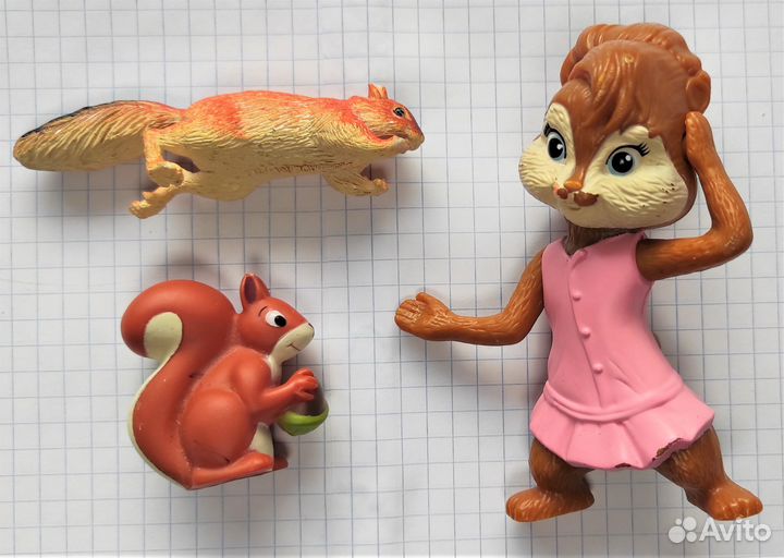 Фигурки белочек 3шт