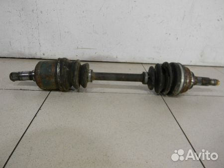 Привод передний правый