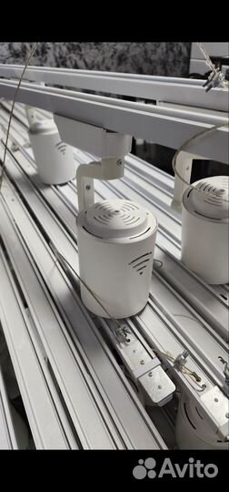 Трековые светильники 30 вт