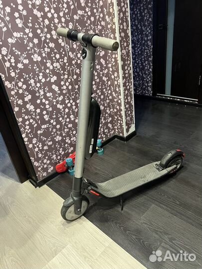 Электросамокат ninebot es4