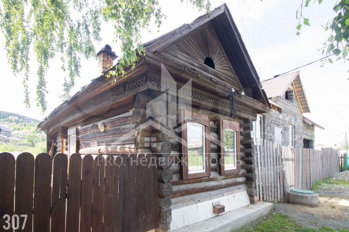 Дом 100 м² на участке 14,6 сот.