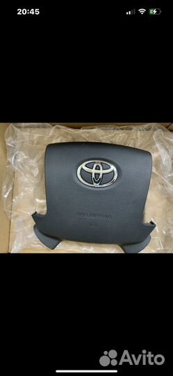 Кнопка сигнала руля