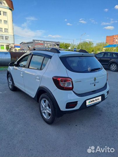 Renault Sandero Stepway 1.6 AT, 2017, 121 199 км