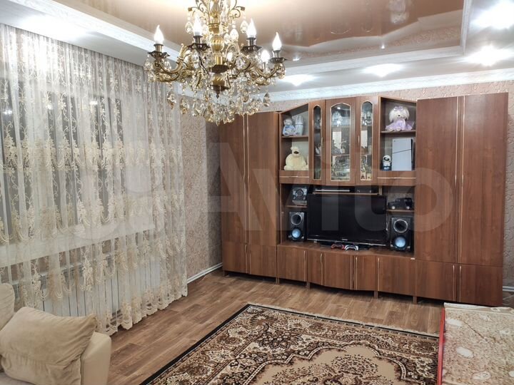 3-к. квартира, 85,4 м², 1/1 эт.
