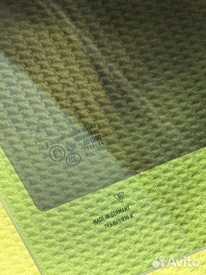 Стекло заднее правое porsche cayenne 958