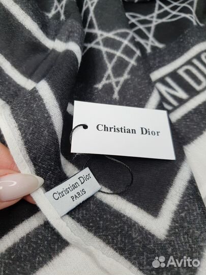 Шерстяной платок Christian Dior черный с белым