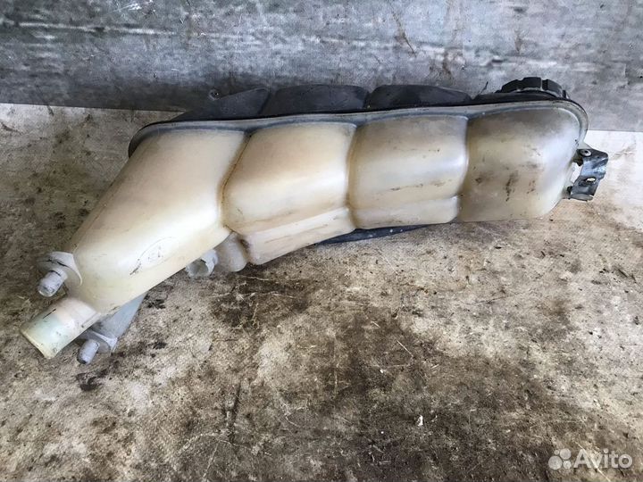 Бачок расширительный Mercedes W210