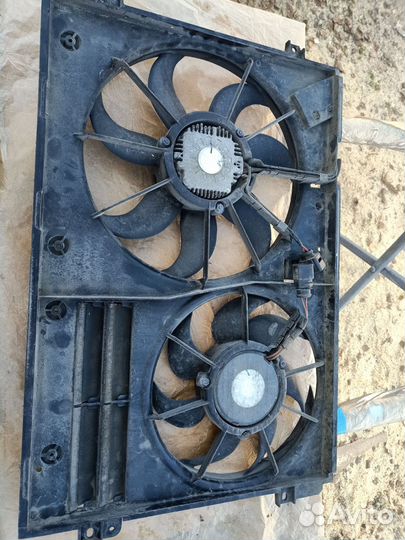Вентилятор охлаждения двигателя Vag