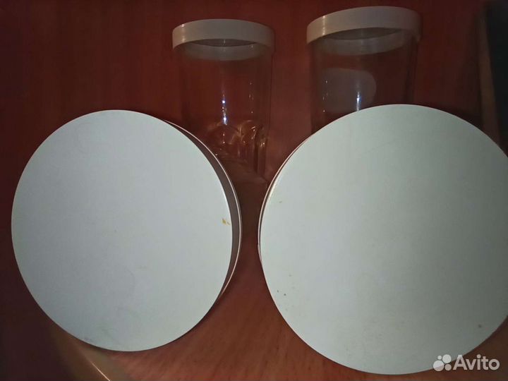 Стаканы высокие 15 см с крышками