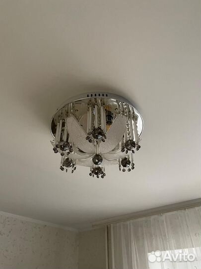 Люстра потолочная