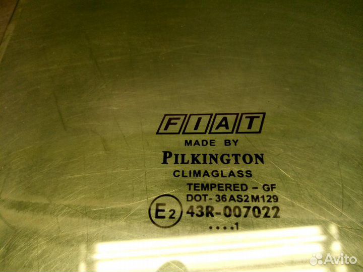 Стекло боковое заднее заднее левое Fiat Albea 178