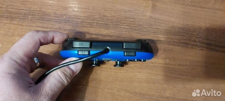 Hori Horipad Mini PS4