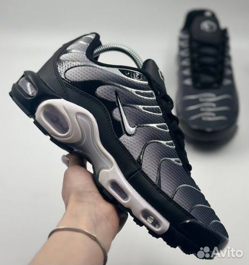 Кроссовки Nike Air Max TN Plus