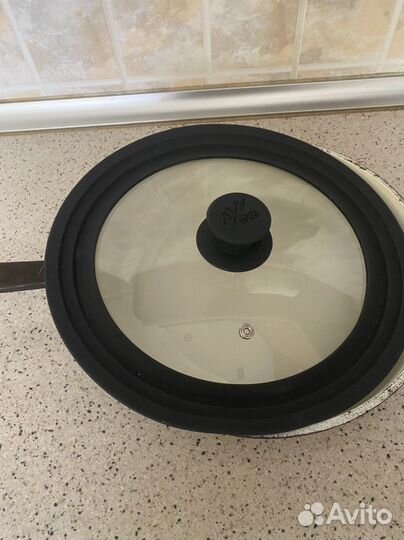 Сковорода чугунная эмалированная СССР новая