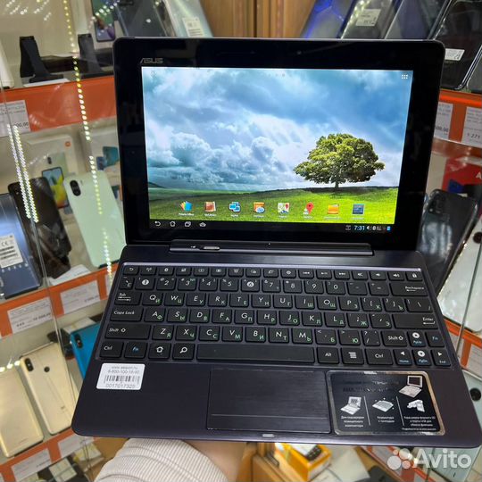 Планшет-ноутбук Asus Transformer PAD Infinity TF70