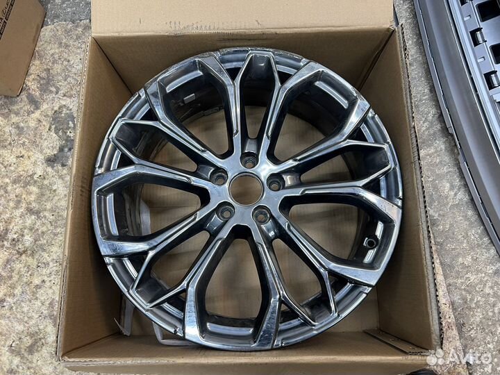 Диск Exeed TXL R19 онигинал черный глянец