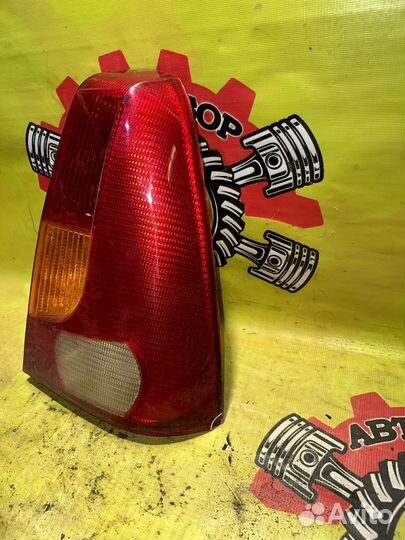 Фонарь задний правый Renault logan 1