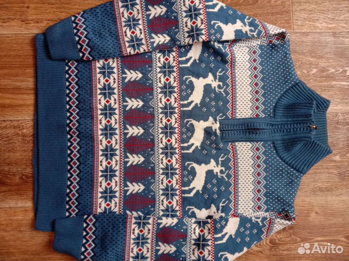 Свитер мужской