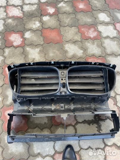 Воздуховод панель радиатора ф01 02