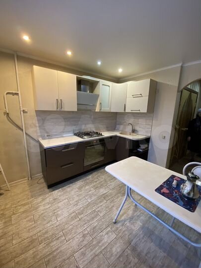 2-к. квартира, 52 м², 4/9 эт.