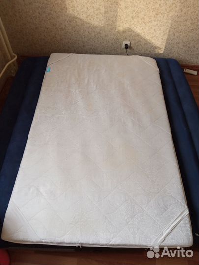 В детскую коляску матрас и матрас большой